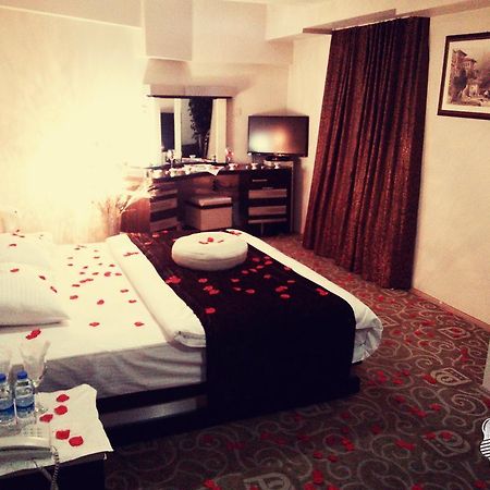סיבס Pasabey Hotel מראה חיצוני תמונה